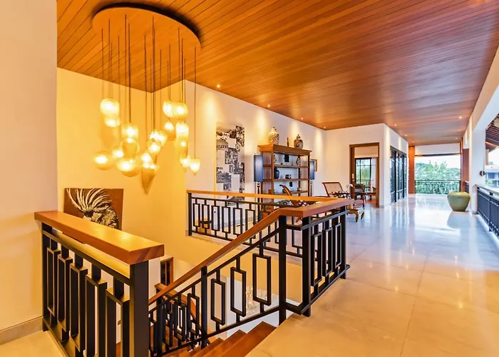 Villa Heritage Villa, Ultimate 6 Bed, 20 Meter Pool 700 Metre From Canggu