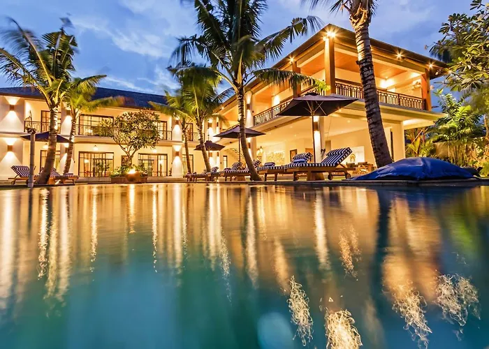 Heritage Villa, Ultimate 6 Bed, 20 Meter Pool 700 Metre From Canggu